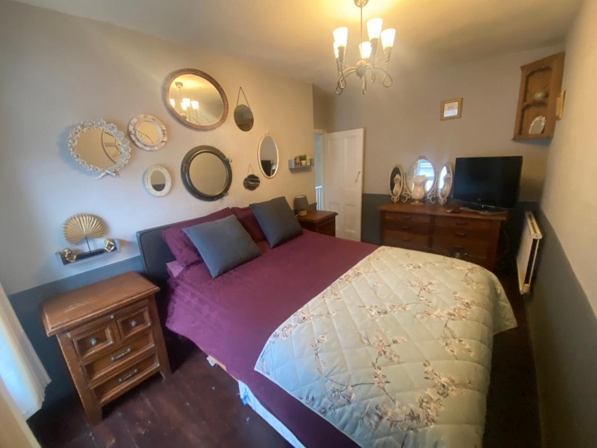 Вилла 3 Bed Town House Llandeilo Carmarthenshire Экстерьер фото