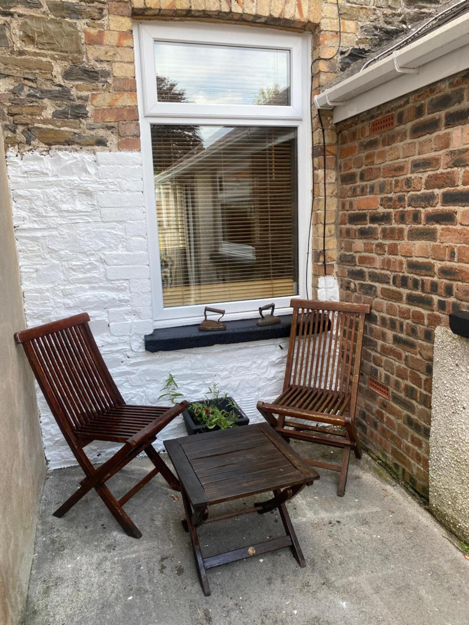 Вилла 3 Bed Town House Llandeilo Carmarthenshire Экстерьер фото